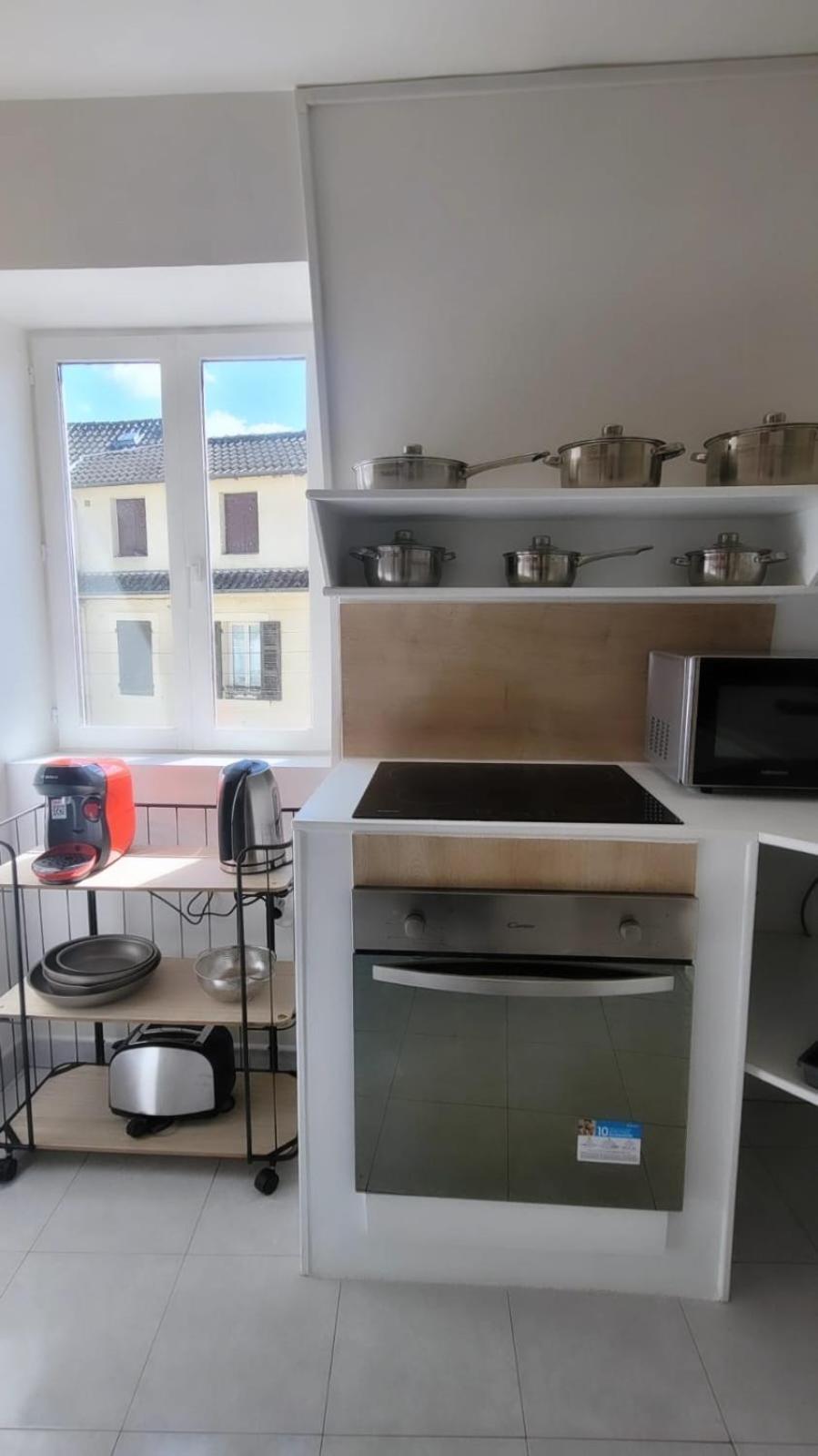 Apartment T3 Renove En Face Des Thermes