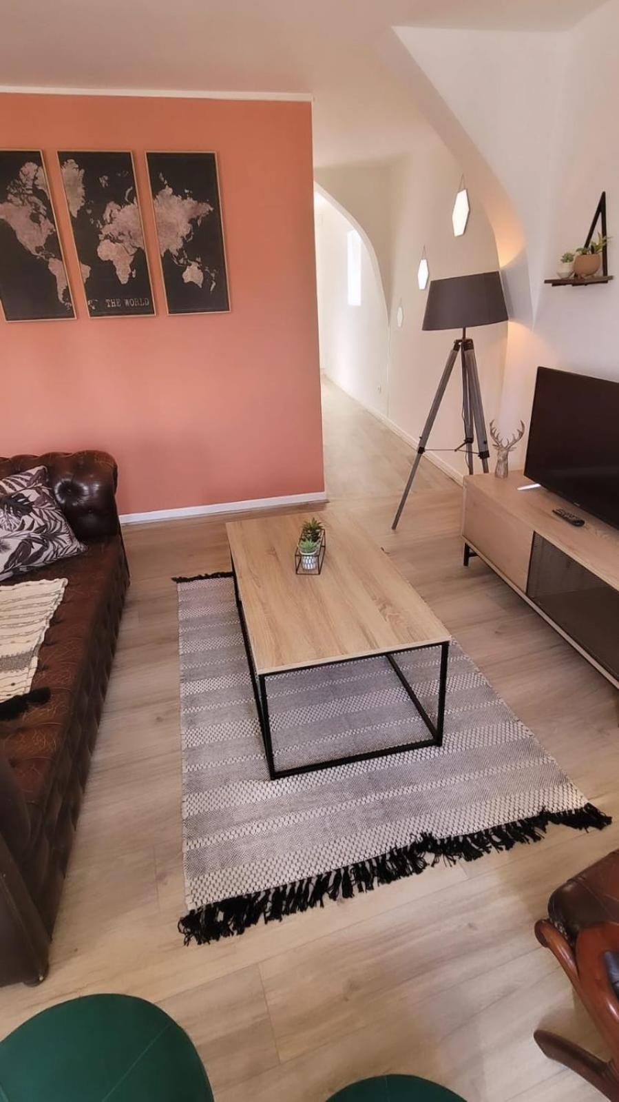 Apartment T3 Renove En Face Des Thermes